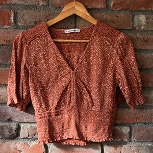 Abercrombie & Fitch top